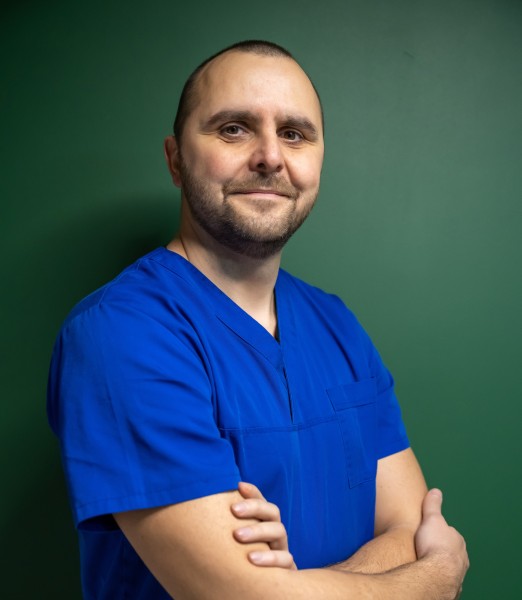 Dr. Colea Dragoș