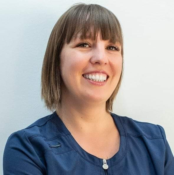 Dr. Laura Gavrila