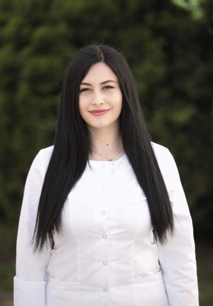Dr. Bianca Lunita